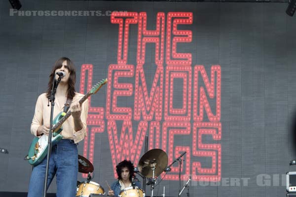 THE LEMON TWIGS - 2017-07-02 - ARRAS - La Citadelle - Greenroom - 